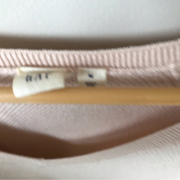 Pink Sweater - Picture 2 of 4